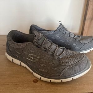Skechers shoe